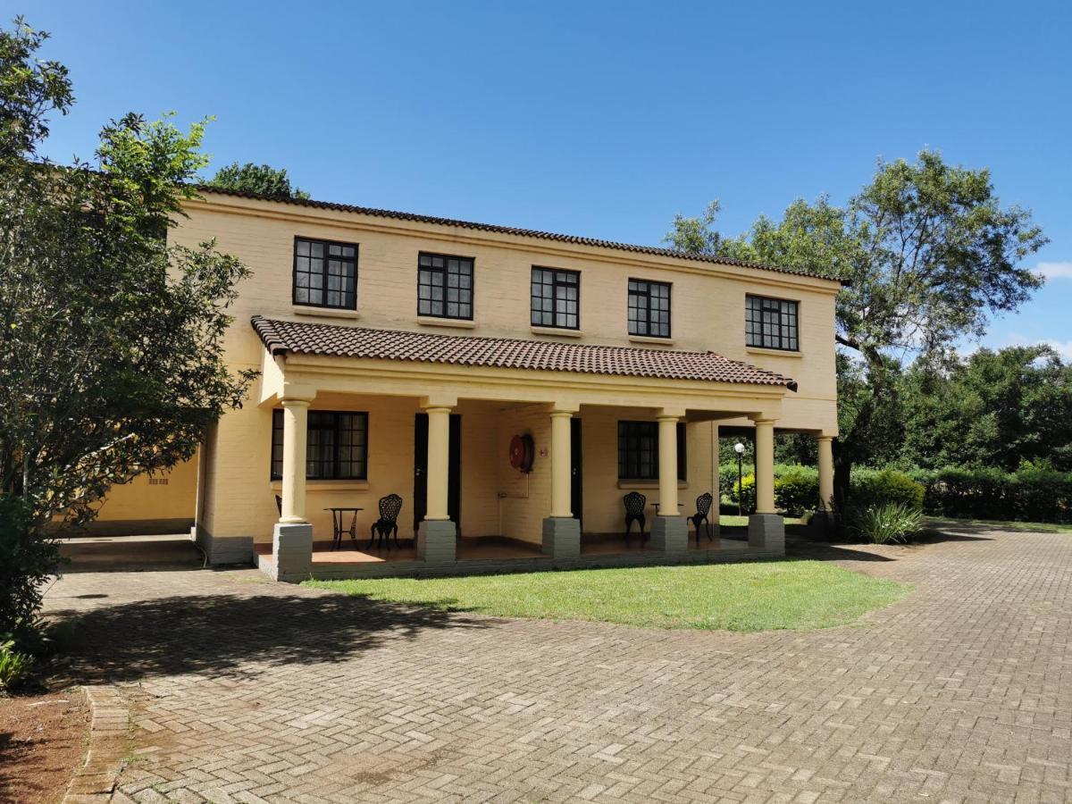 Floreat Riverside Lodge And Spa Sabie Exterior photo